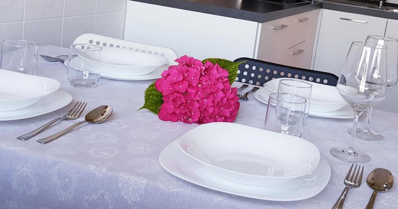 Ca Dei Giari Apartment วัลดอบเบียเดเน ภายนอก รูปภาพ